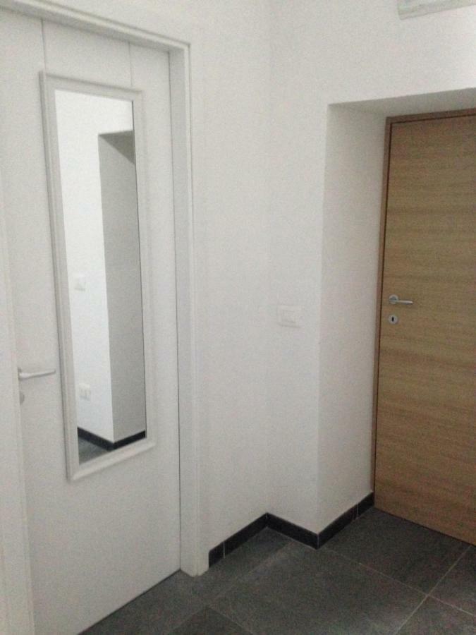 ホテル Domus 19 ナポリ エクステリア 写真